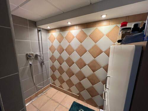 Dusche im Keller - 