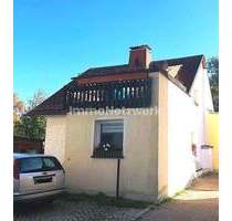 ***Zwei Häuser zum Preis von einem!*** - Selb