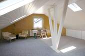 Studioraum Dachgeschoss - 