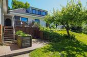 Terrasse unterm Apfelbaum - 