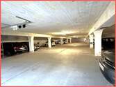 Tiefgarage mit eigenem Stellplatz - 