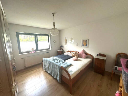 Schlafzimmer EG - 
