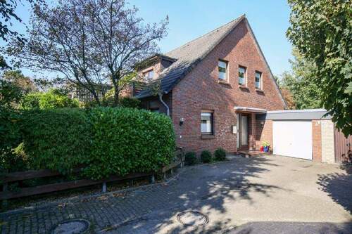 Außenansicht - 7 Zimmer Einfamilienhaus zum Kaufen in Wilhelmshaven-Neuende