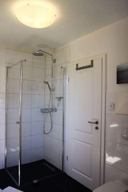 Badezimmer Erdgeschoss - 