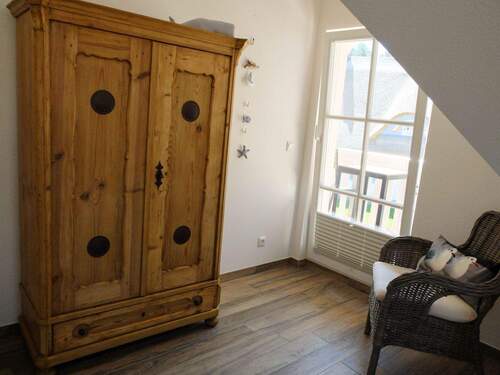 Schlafzimmer 3 mit Balkonzugang - 