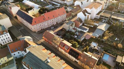 Luftbild - Reihenmittelhaus mit 98,80 m&sup2; in Markranstädt zum Kaufen