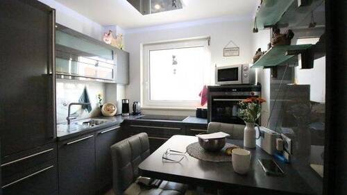 Küche - 3 Zimmer Etagenwohnung zum Kaufen in Aschersleben