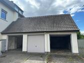Drei Garagen - Mehrfamilienhaus, Wohnhaus mit 383,00 m&sup2; in Löhne zum Kaufen