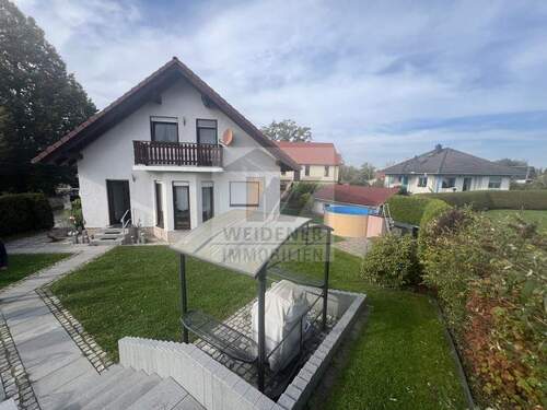 Gartenansicht - 5 Zimmer Einfamilienhaus zum Kaufen in Ronneburg