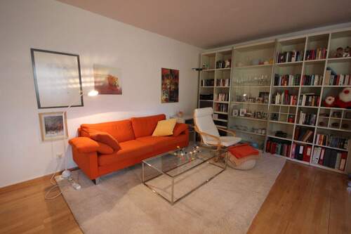 Wohnzimmer EG - 1 Zimmer Mehrfamilienhaus, Wohnhaus zum Kaufen in Mönchengladbach