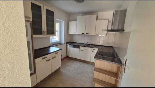 Einbauküche - 5 Zimmer Doppelhaushälfte in Krauschwitz
