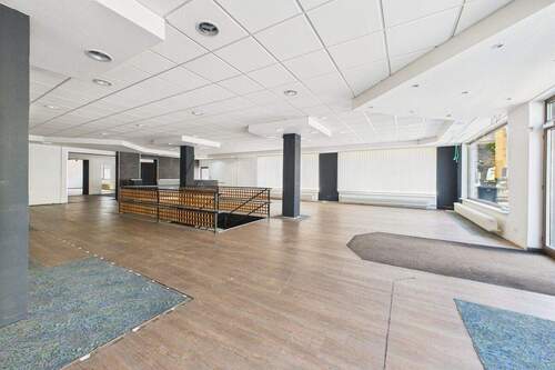 Ausstellungsfläche - Halle zum Kaufen in Bernkastel-Kues