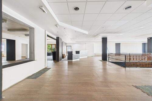 Ausstellungsfläche - 