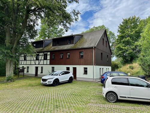 Objekt - Mehrfamilienhaus, Wohnhaus mit 347,00 m&sup2; in Freiberg zum Kaufen