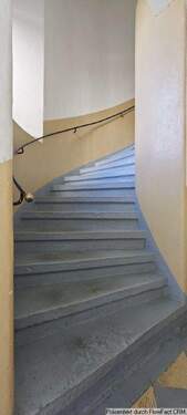 Treppenhaus bzw Hausflur (1) - 