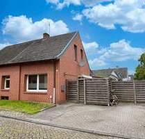 Doppelhaushälfte mit Garten und zwei Pkw-Stellplätzen in Nordhorn - Stadtmitte