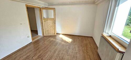 Zimmer 3 - 