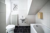 Tageslicht Wannenbad - Reihenmittelhaus mit 105,00 m² in Berlin zum Kaufen