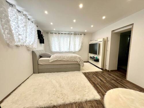 Schlafzimmer im Untergeschoss - 