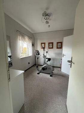 DG Kinderzimmer 3 neben Bad - 