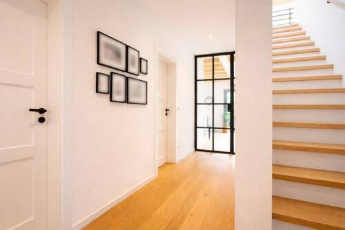 Bild 3 - 5 Zimmer Einfamilienhaus in Krefeld / Forstwald