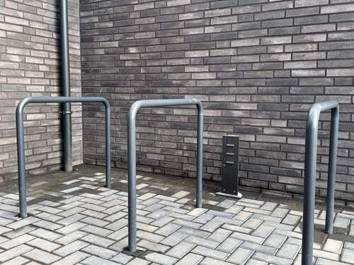 Fahrradstellplätze mit Ladestation - 
