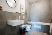 Badezimmer II - 