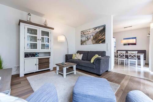 Wohnzimmer - Etagenwohnung mit 70,00 m² in Wangerooge zum Kaufen