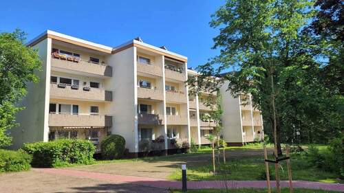Bild 1 - helle 4-Zi-Whg mit Balkon - perfekt für junge Familien - im 2. Stock von privat