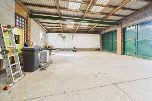 Halle - Einfamilienhaus mit 209,80 m&sup2; in Brauneberg zum Kaufen