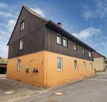 Geräumiges Ein- bis Zweifamilienhaus in Langelsheim OT Wolfshagen - Garage, Carport und Werkstatt vorhanden