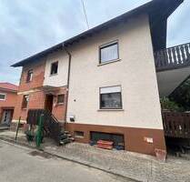 Großzügiges Zweifamilienhaus mit zwei Wohneinheiten und vielseitigem Potenzial - Ortenberg Käfersberg