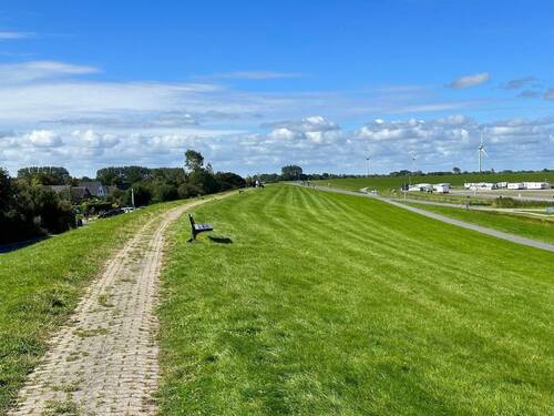Deich.jpg - Etagenwohnung mit 81,50 m² in Wittmund zum Kaufen