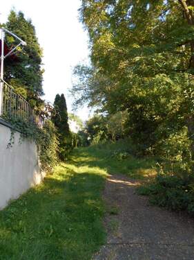Joggingstrecke direkt am Haus und Rednitz - 