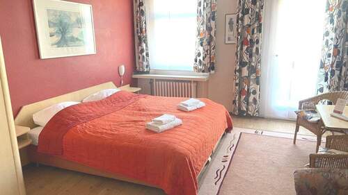 16 Gästezimmer Beispiel - 