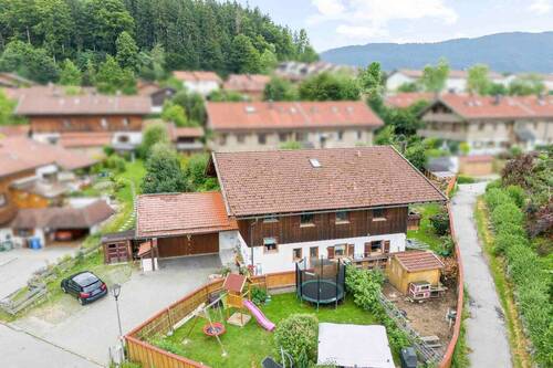 Außenansicht Objekt - Mehrfamilienhaus, Wohnhaus in Hausham zum Kaufen