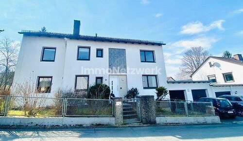 Objekt Front - 7 Zimmer Mehrfamilienhaus, Wohnhaus zum Kaufen in Hof