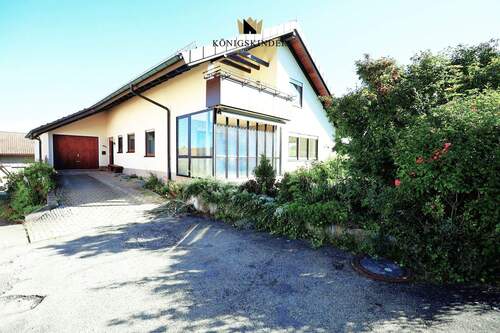 Herzlich willkommen - barrierefreier Eintritt... - 