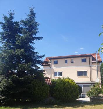 Bild 3 - 8 Zimmer Mehrfamilienhaus, Wohnhaus in Zwenkau