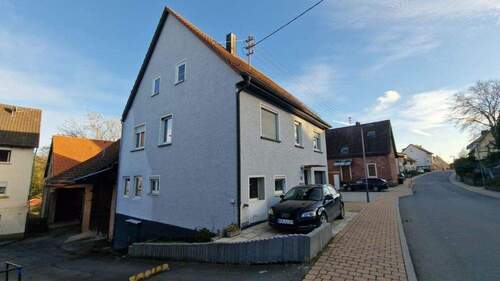 Seitenansicht - 5 Zimmer Einfamilienhaus in Billigheim