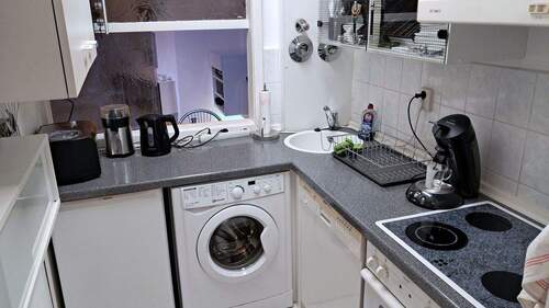 Küche mit Durchreiche - 