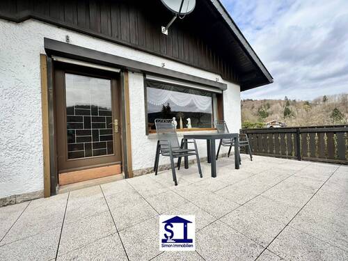 Bild 1 - Charmanter Bungalow mit Wohnadresse in idyllischer Waldrandlage in Rennsteignähe