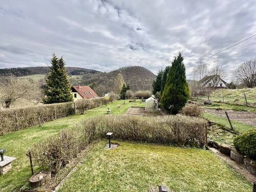 Bild 4 - Mehrfamilienhaus, Wohnhaus mit 75,00 m&sup2; in Floh-Seligenthal / Kleinschmalkalden zum Kaufen