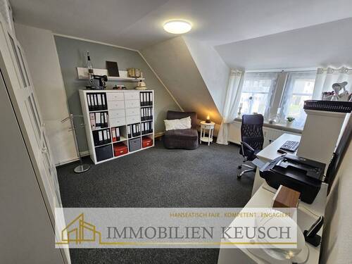 Büro-Kinderzimmer DG - 