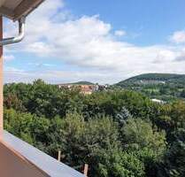 Helle 3-Raum Wohnung mit Balkon und Blick ins Grüne! - Aue