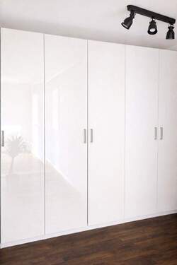 Schrank im Eingangsbereich - 