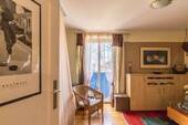 3. Raum mit sog. französischem Balkon - 