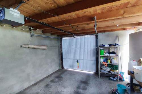 Garage - 