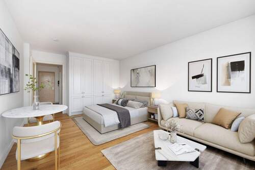 Wohnen/Essen/Schlafen - virtuelle Renovierung - 1 Zimmer Etagenwohnung in München