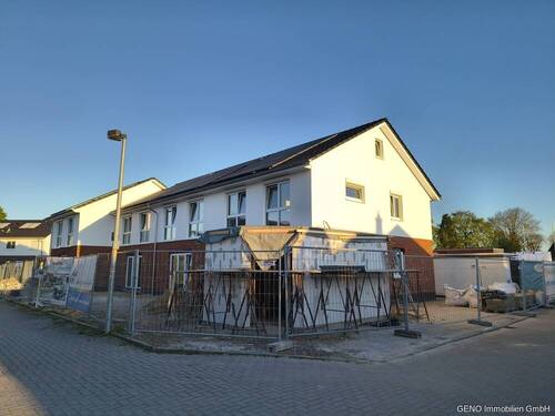 Gartenseite 2 - 5 Zimmer Reihenmittelhaus zur Miete in Harpstedt